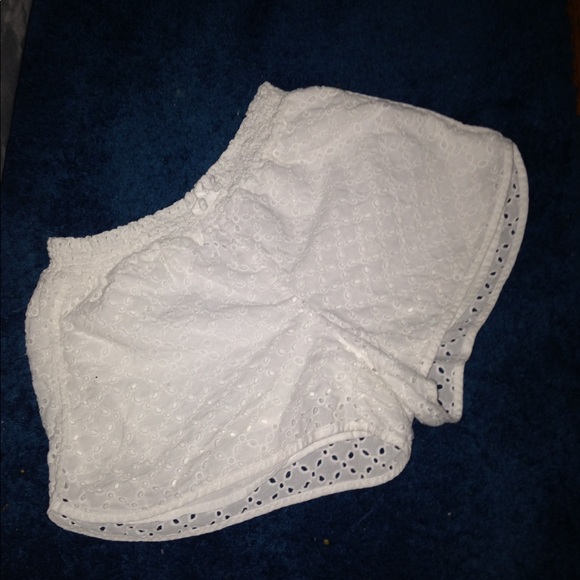 Polo Ralph Lauren Other - Polo Ralph Lauren white laces girls shorts